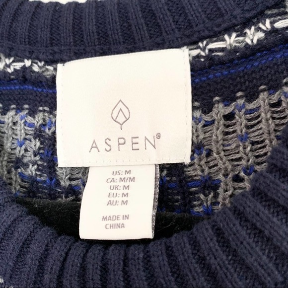 NWT ASPEN Blue Reindeer Holiday Pullover Sweater - Picture 3 of 9